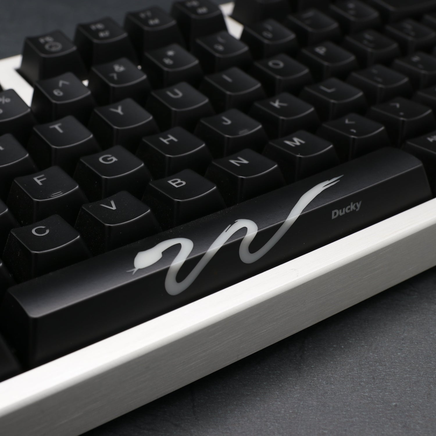 2013 蛇年生肖限定版鍵盤